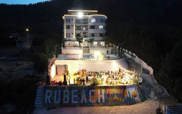 Rubeach Hotel & Resort