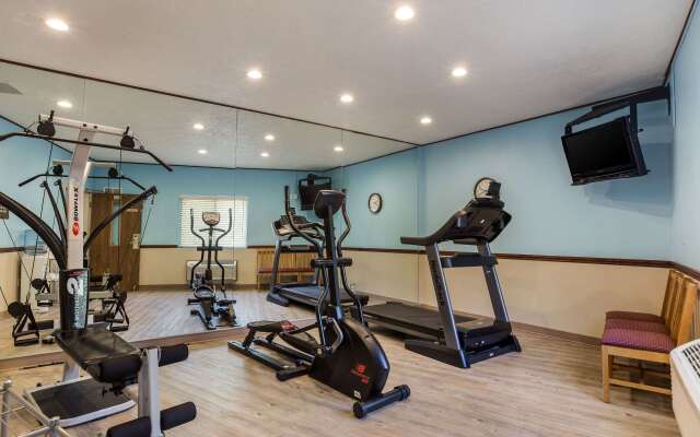 Quality Inn Petoskey-Harbor Springs