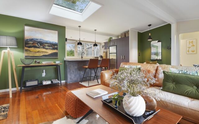 Tranquil Bush Haven - Gardens - Bayview