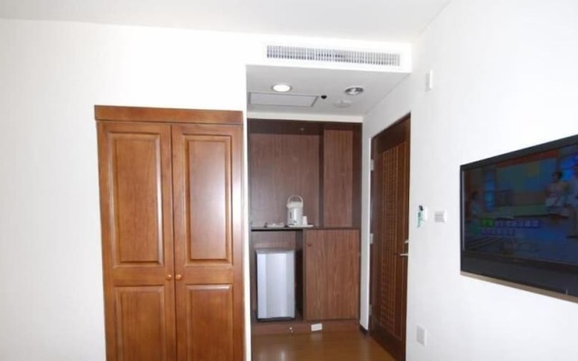 After Hill Greenhouse Resort