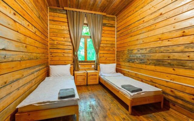 Alban Resort