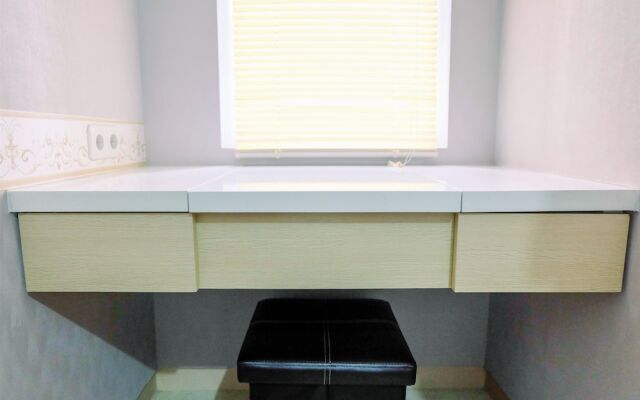 Enjoy 2BR @ Springlake Apartment