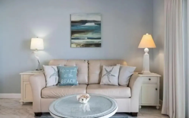 Beach Bliss 1 Bedroom Condo by RedAwning