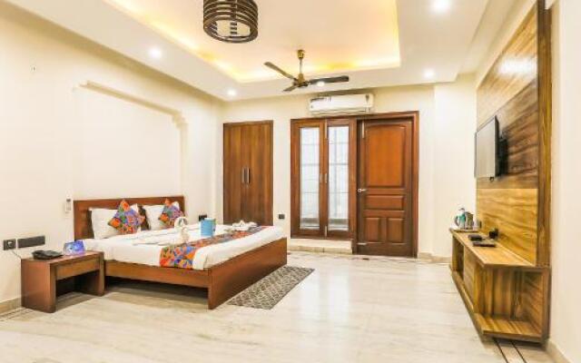 OYO 7785 Kumar Residency