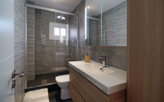 Maona Beach Apartment