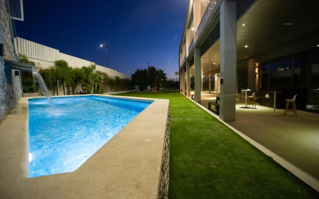 AZZ Valencia Congress Hotel & Spa