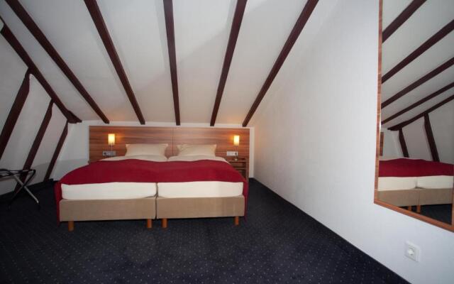 Hotel Knaus am Hafen