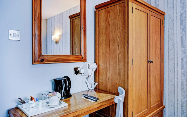 Dovecote Hotel
