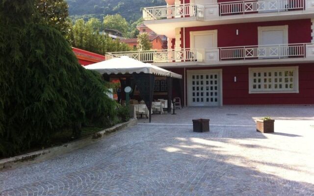 Green Park Hotel