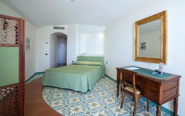 Hotel Graal