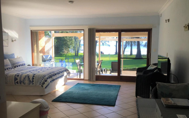 Paradise Beach Apartments