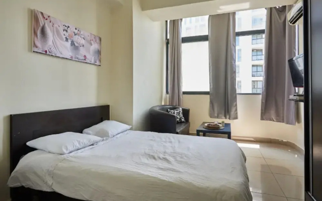 NHE Machne Yehuda Apartments