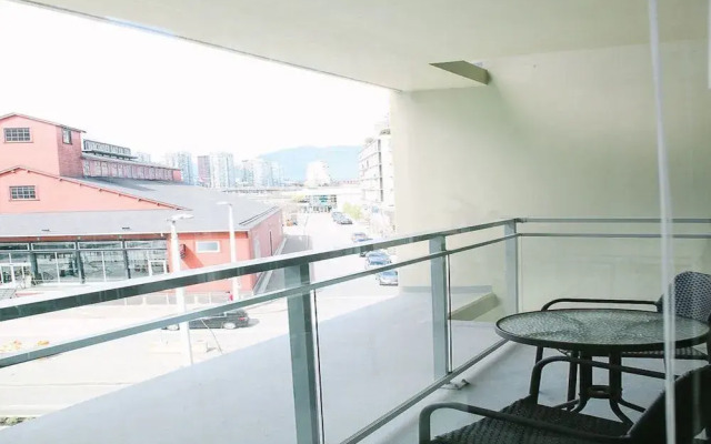 Modern 2BR in Olympic Village by Sonder