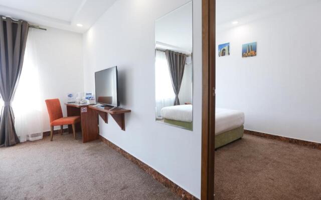 Sunrise Hotel 日升酒店