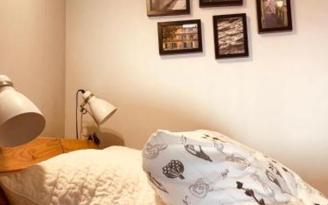 La Chambre D'Ami