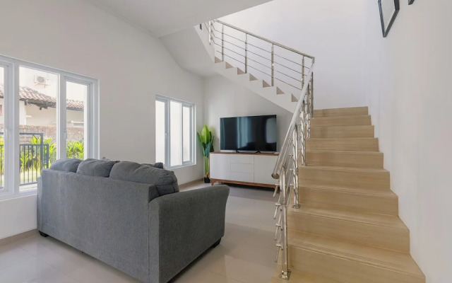 Gloen Villa by Betterplace