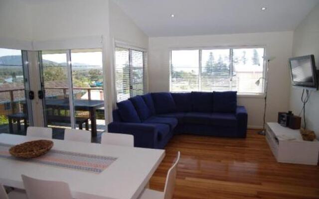 Beach Club 2, 5 Gowing Street