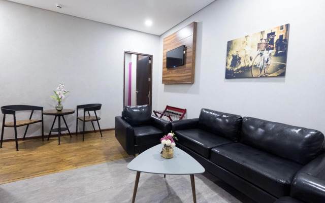 Axiaa Hotel