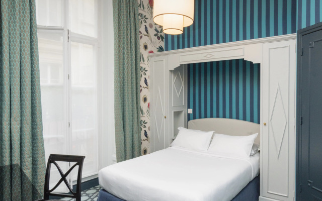 Royal Garden Hotel