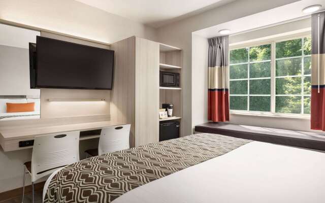 Microtel Inn & Suites by Wyndham Raleigh