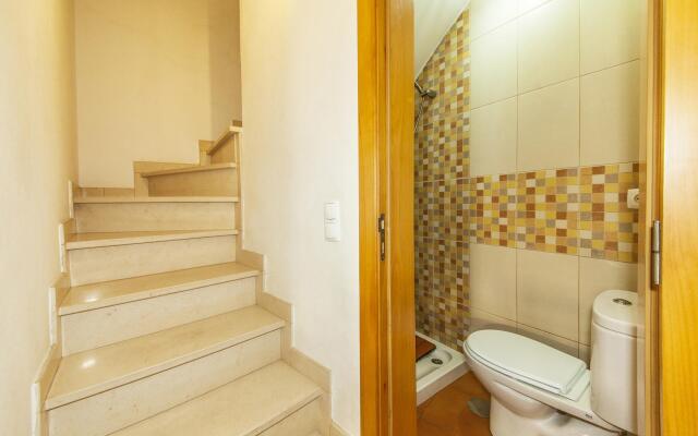 A09 - Super Central Duplex Apartment