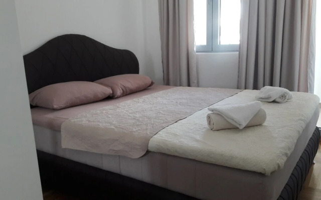 Luxury City Apartments