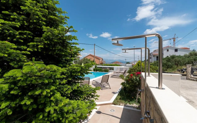Apartments Brico
