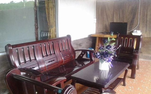 Ban Pool Green View Resort