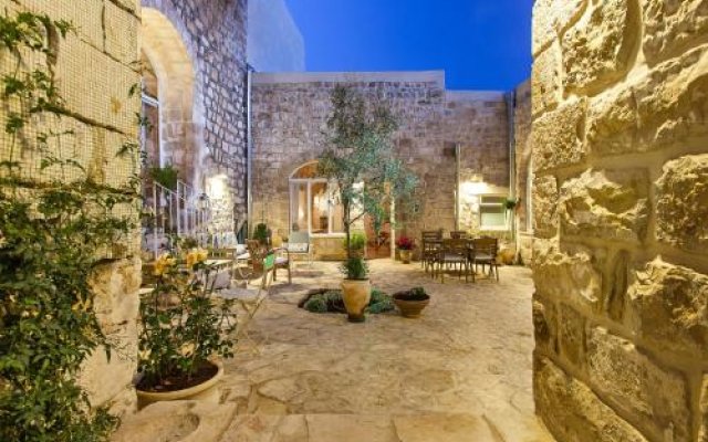 Azamra Inn Tzfat