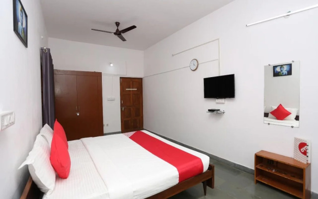 Singing Birds Home Stay By OYO Rooms