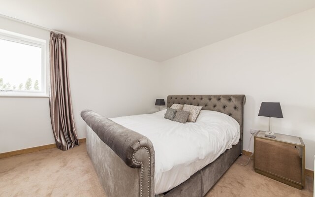 Pinnacle Residences- Cambridge Pym Court