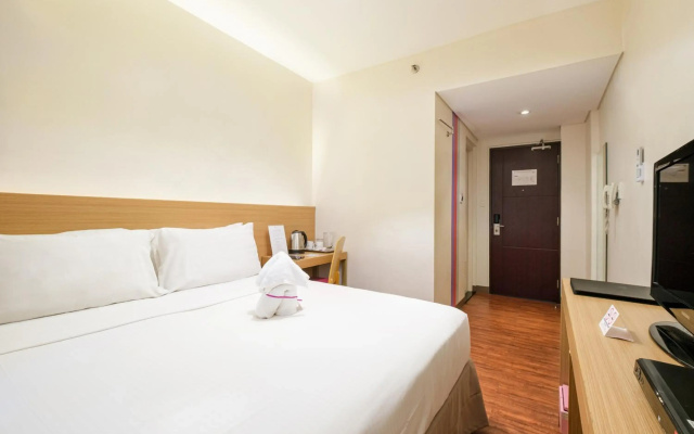 MySpace Hotel at BGC