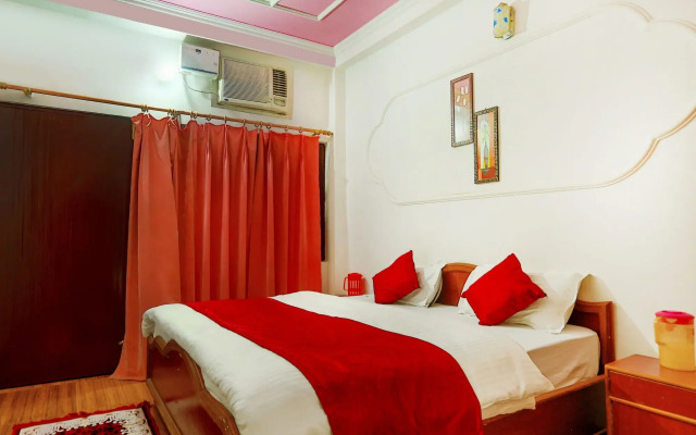 Raj Resort
