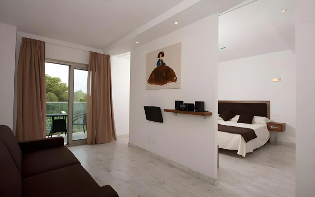 Portodrach Aparthotel & Suites