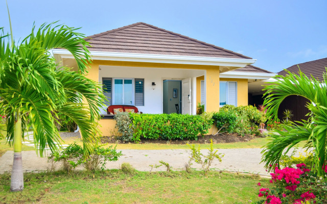 Villamar At Coolshade