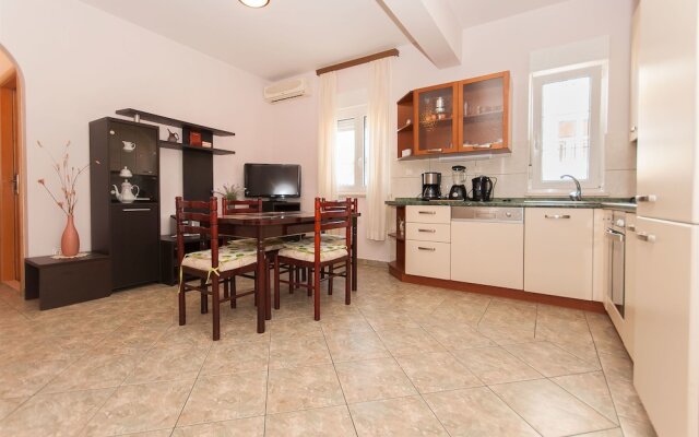 Apartment Pearl Rogoznica