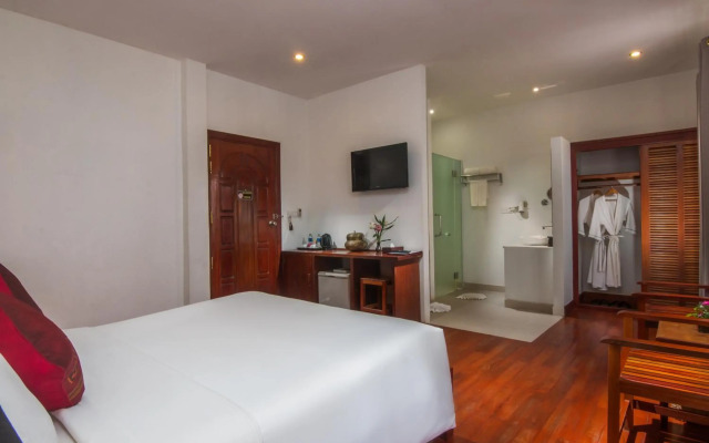 Apsara Centrepole Hotel