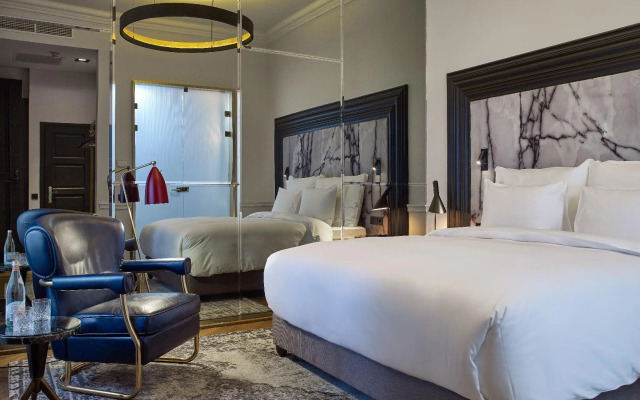 Hotel Collect – Adults Only