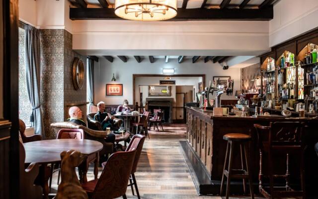 The George Hotel