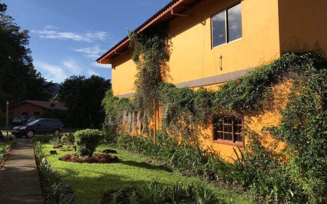 Santuario Lodge