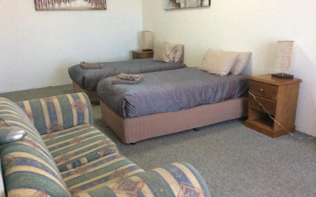 The New Whyalla Hotel