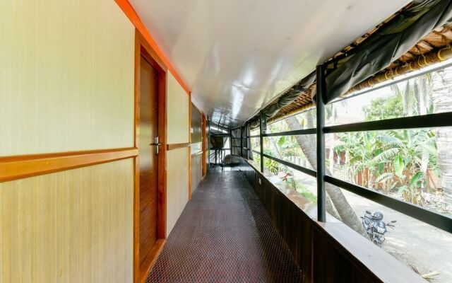 Oyo 24920 Indraprastha Royal Castle Sharing Houseboat