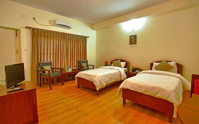 Hotel Crown Himalayas