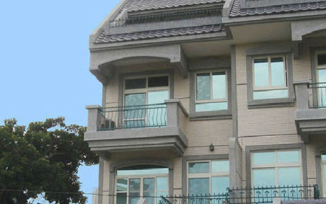 Yang Ping House