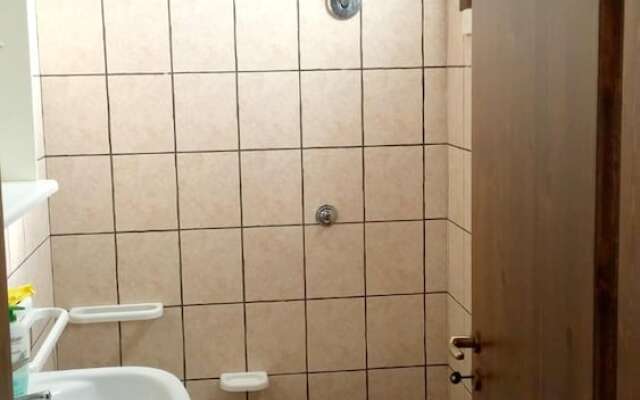 Apartment With one Bedroom in Melendugno, With Furnished Balcony - 200