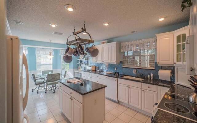 Carolina Court 1311 by White Pelican VR