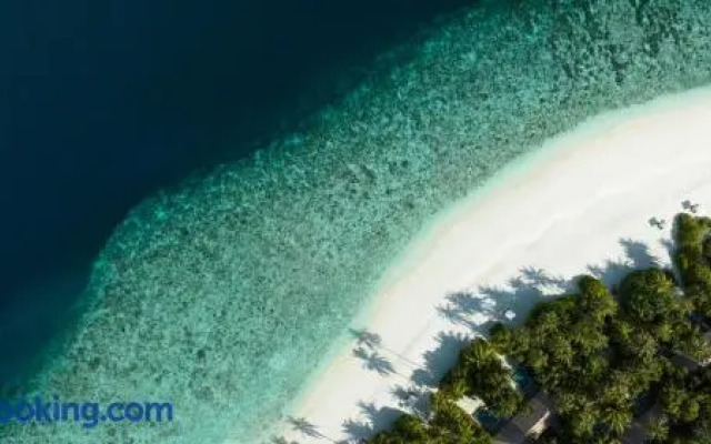 InterContinental Maldives Maamunagau Resort by IHG