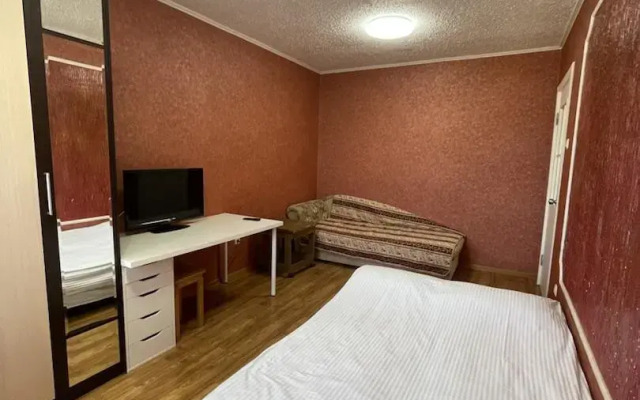 Илне  Двухкомнатная квартира на Арктической 18