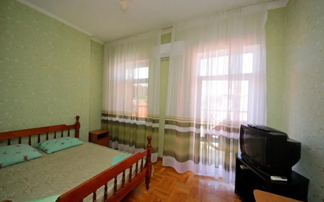 On Samburova 242 Guest House