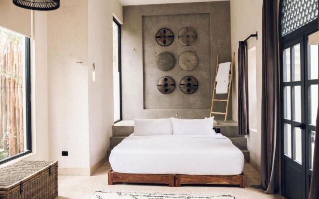 Moroccan vacation home for 16 guests!